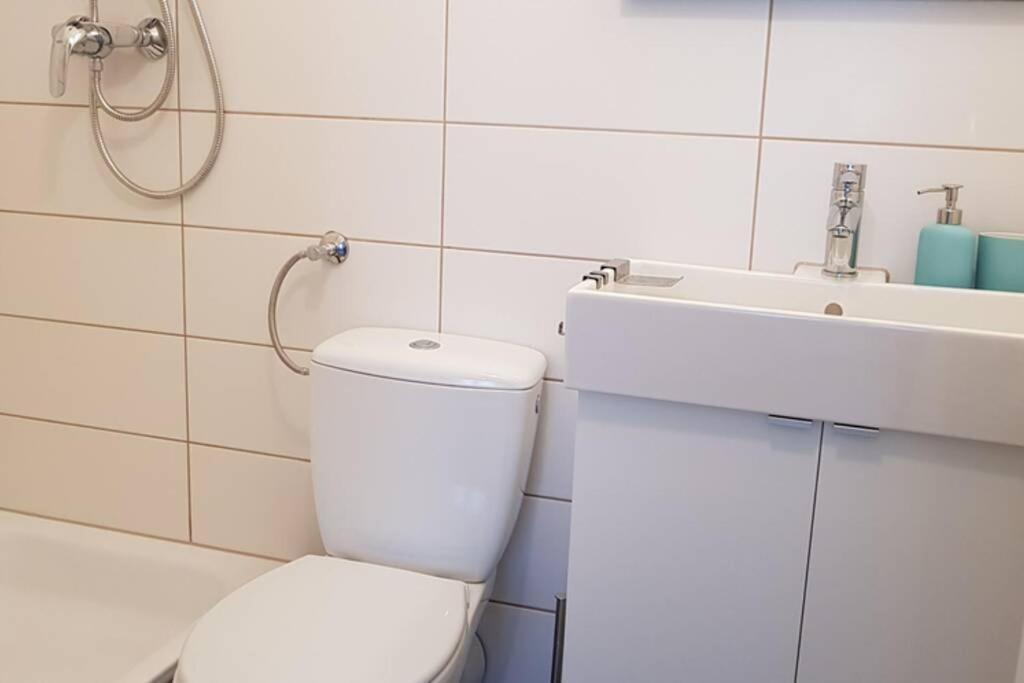 City Apartment Near Shooping Center, 6 Guests Berlin Exterior foto