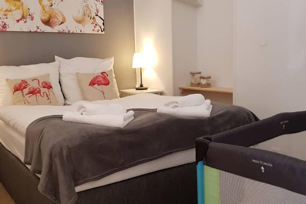 City Apartment Near Shooping Center, 6 Guests Berlin Exterior foto
